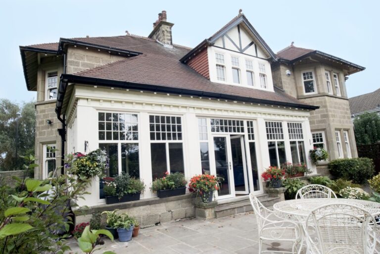 PVCu-Sliding-Sash-Windows-03-1024×684-1-768×513