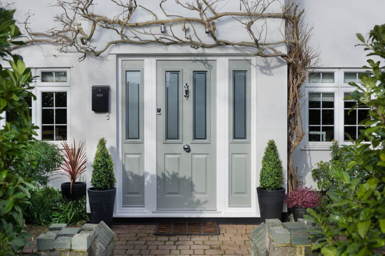 doors-768×512